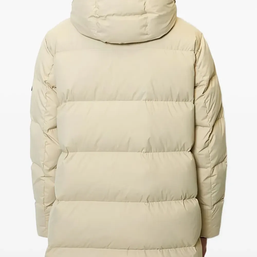 пуховик с капюшоном пуховик с капюшоном