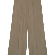 брюки строгого кроя