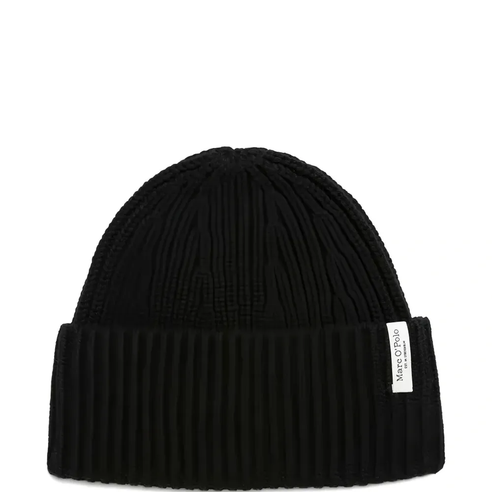 шапка бини в рубчик