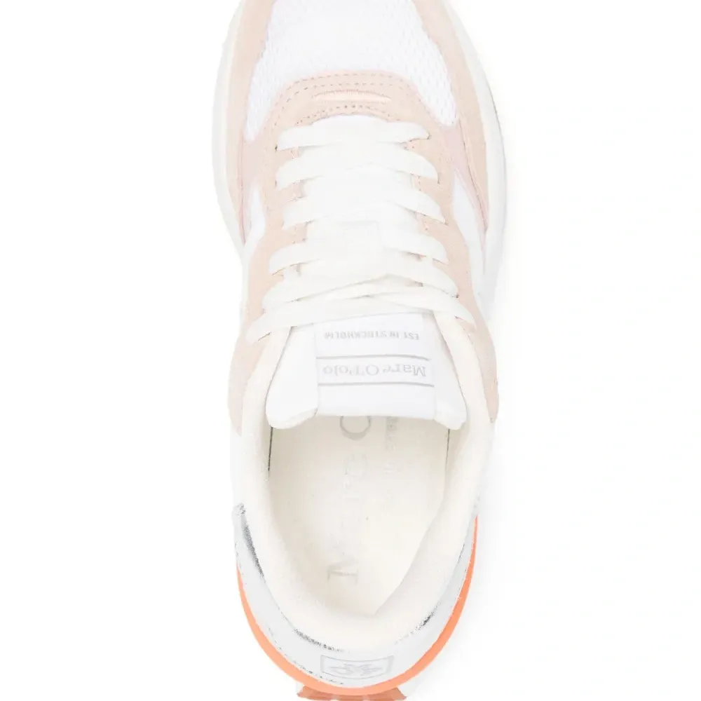 кроссовки Egila