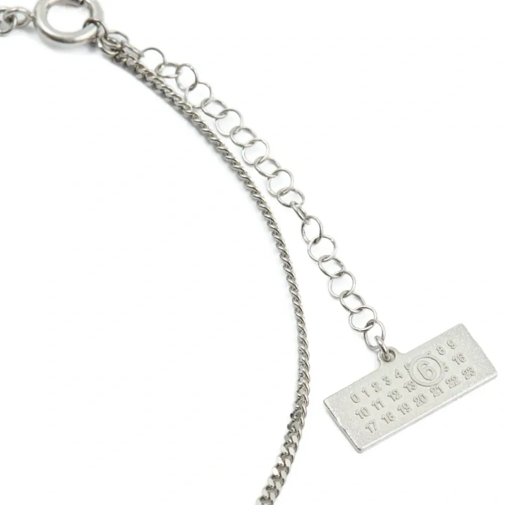 Колье с подвеской