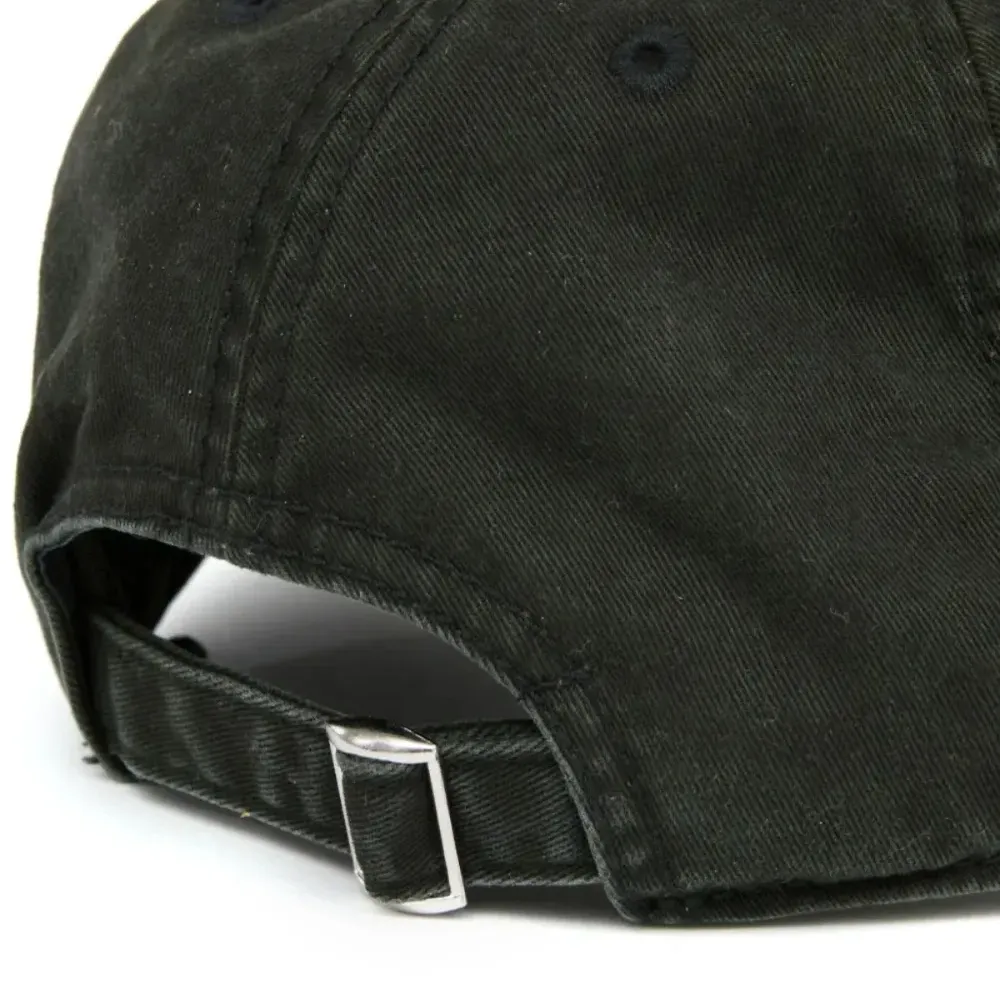 Бейсболка с вышитым логотипом