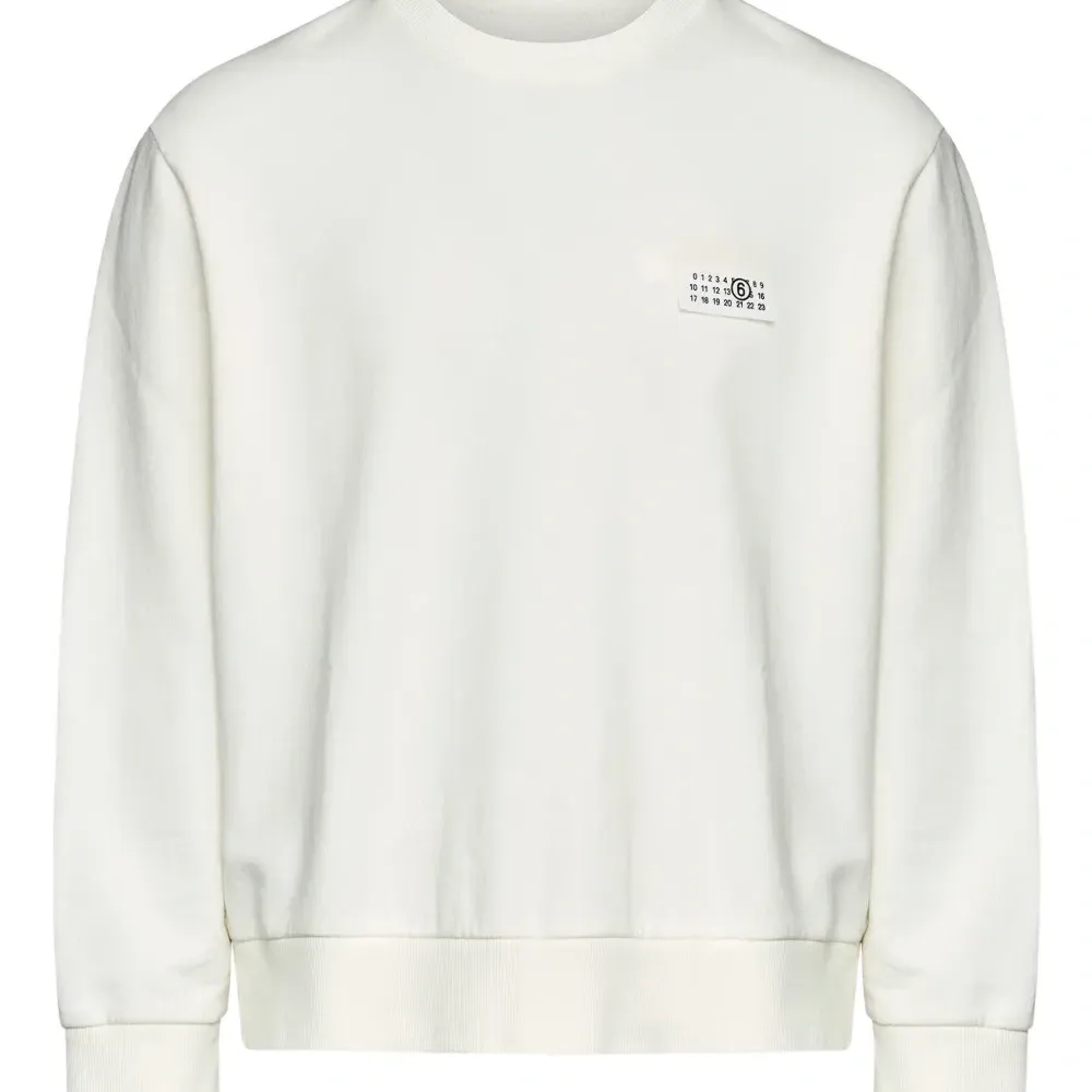 Толстовка с нашивкой-логотипом