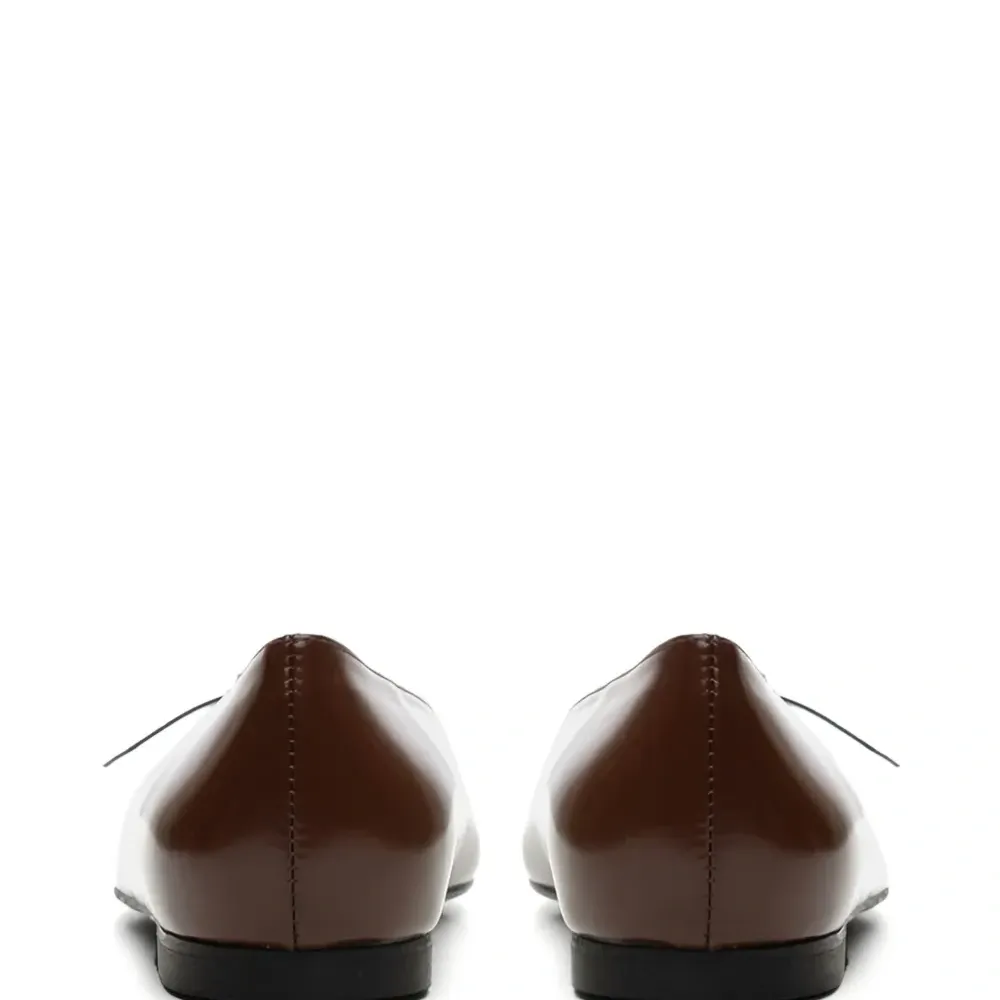 Туфли Lorraine на плоской подошве