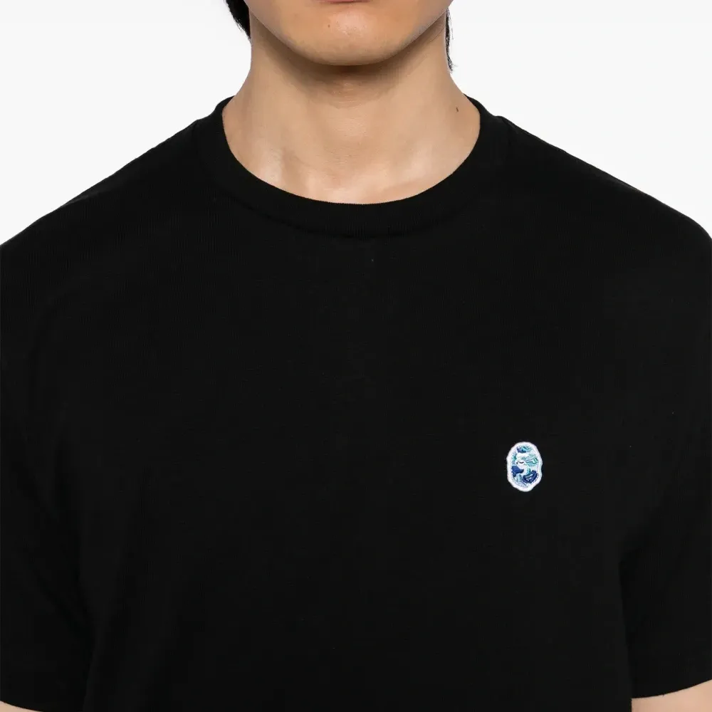 Футболка с вышитым логотипом