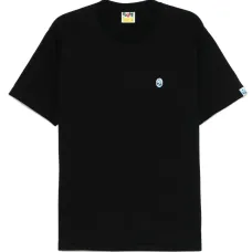 Футболка с вышитым логотипом