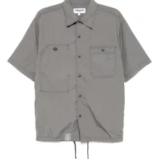 рубашка с вышитым логотипом