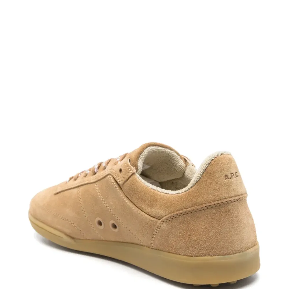 кроссовки Moe