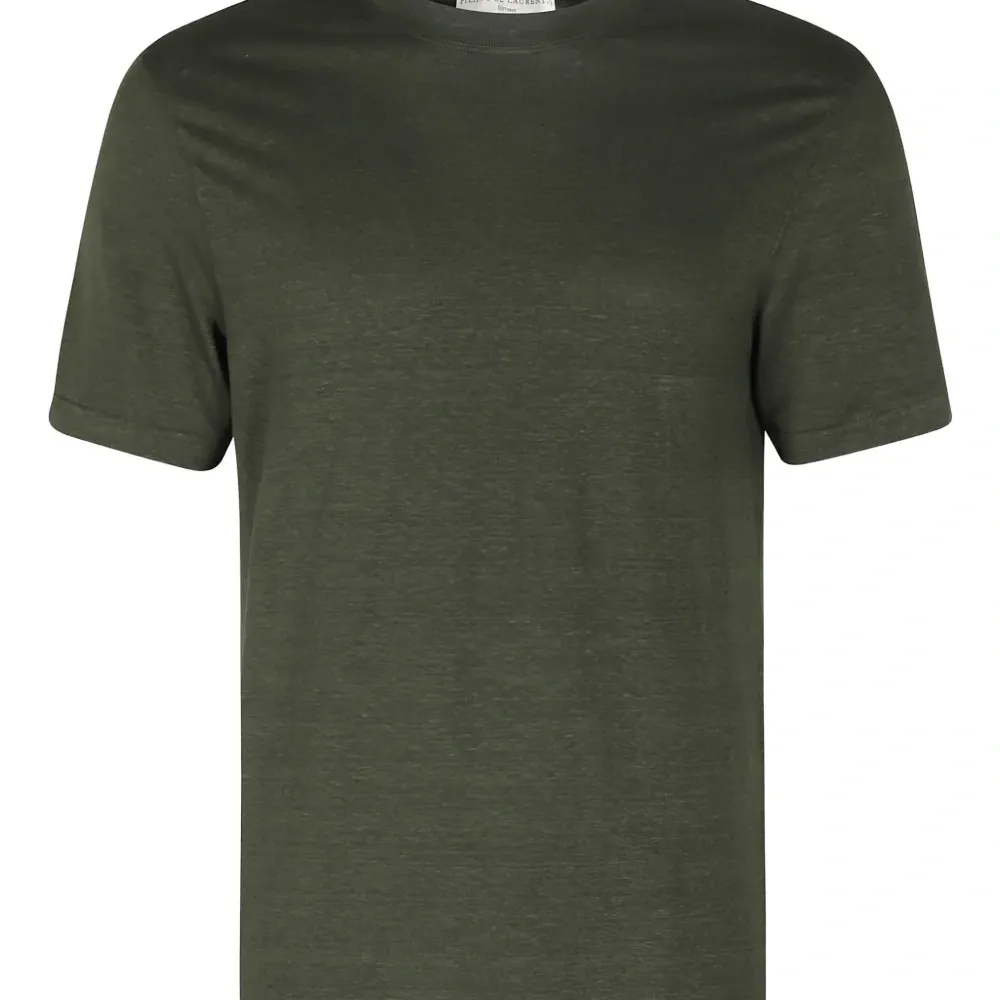 Футболка с круглым вырезом