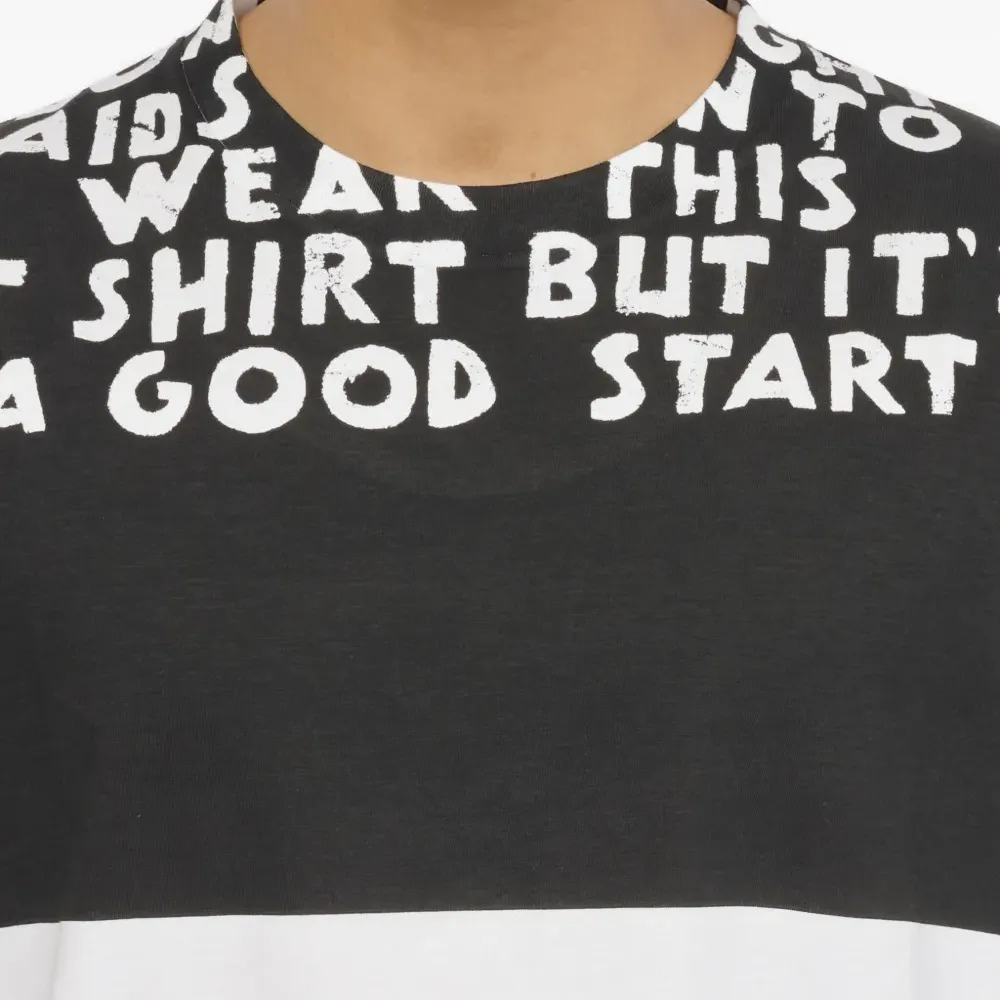 футболка с графичным принтом и вставками