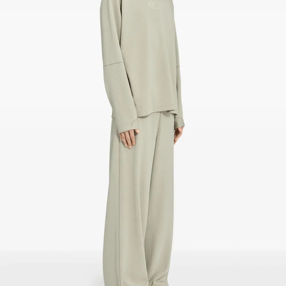 Толстовка с логотипом