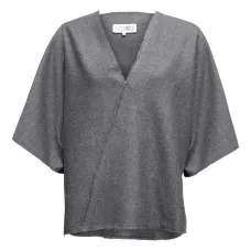 блузка с необработанными краями