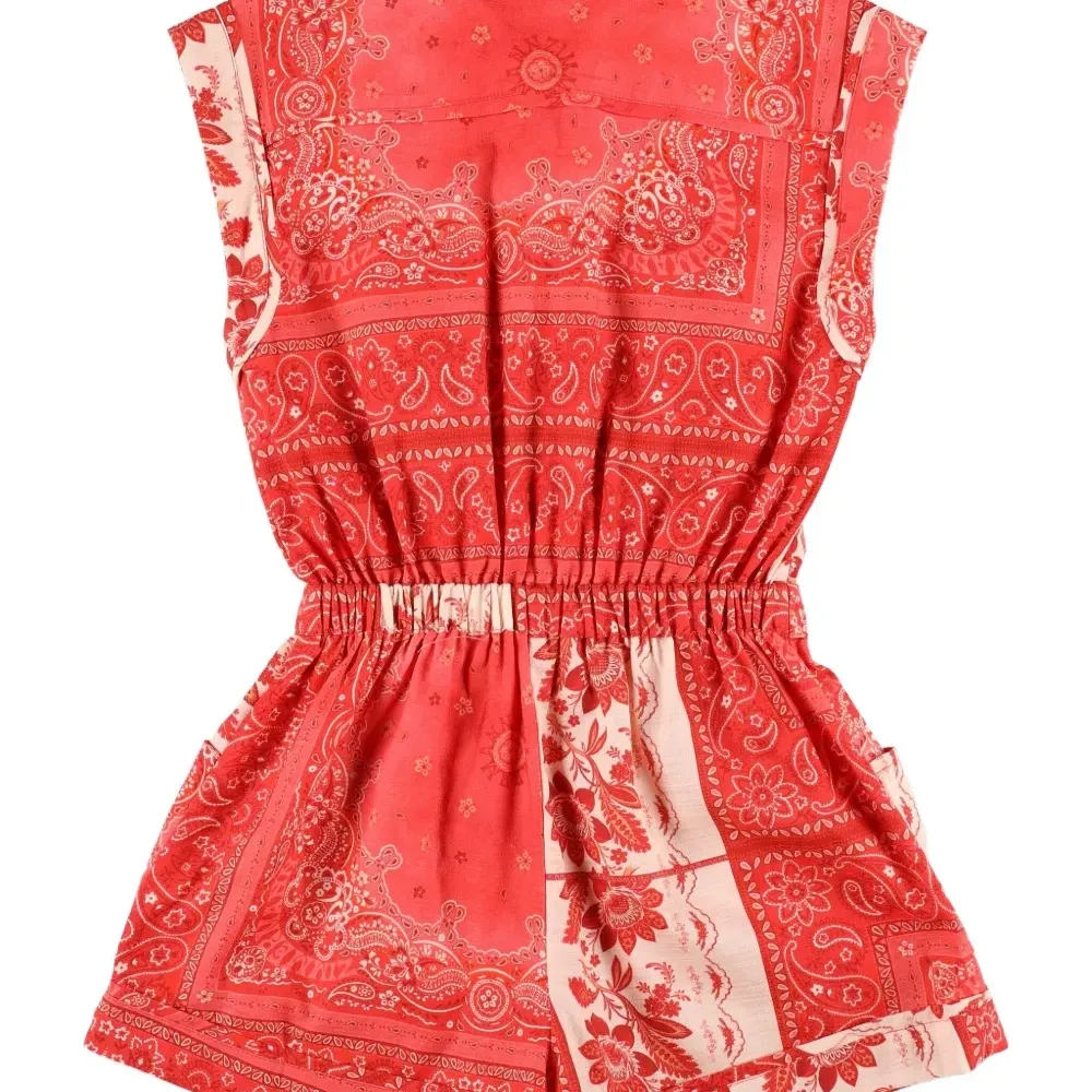 комбинезон с поясом и принтом пейсли