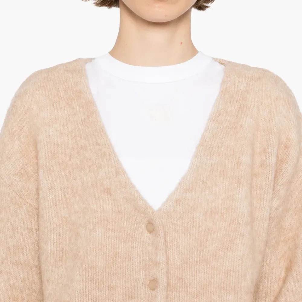 Кардиган с V-образным вырезом