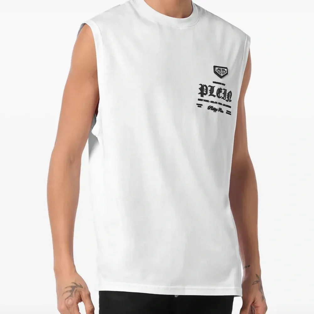 топ с логотипом