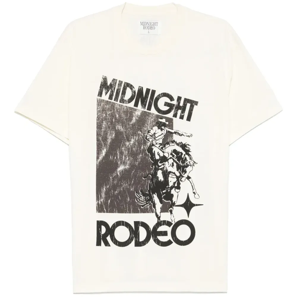 футболка с логотипом