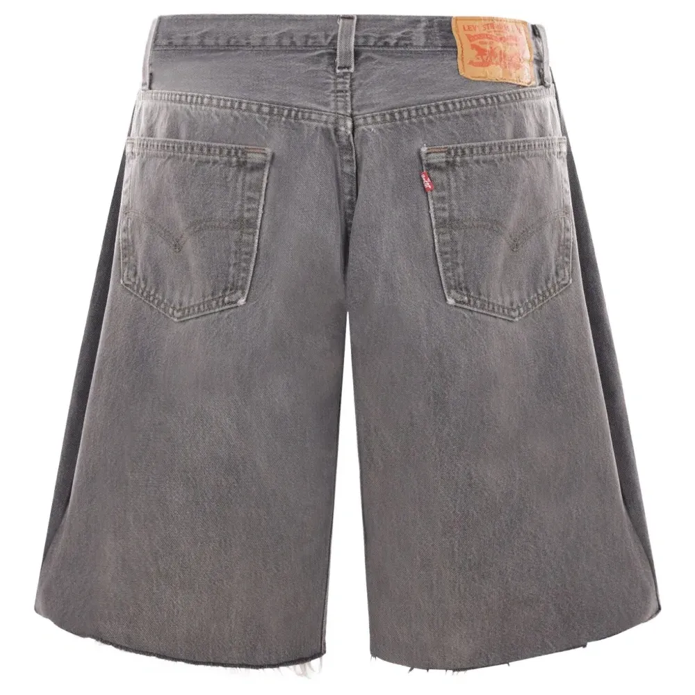 Джинсовые шорты