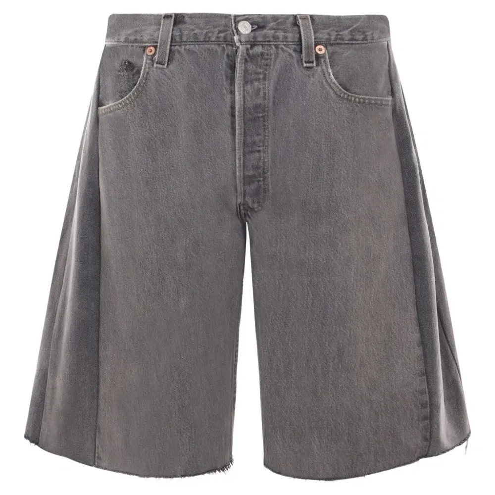 Джинсовые шорты