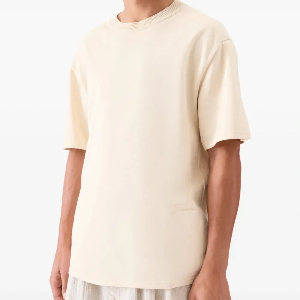 футболка с вышивкой