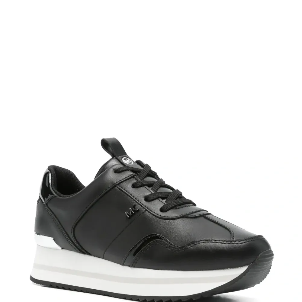 кроссовки Raina