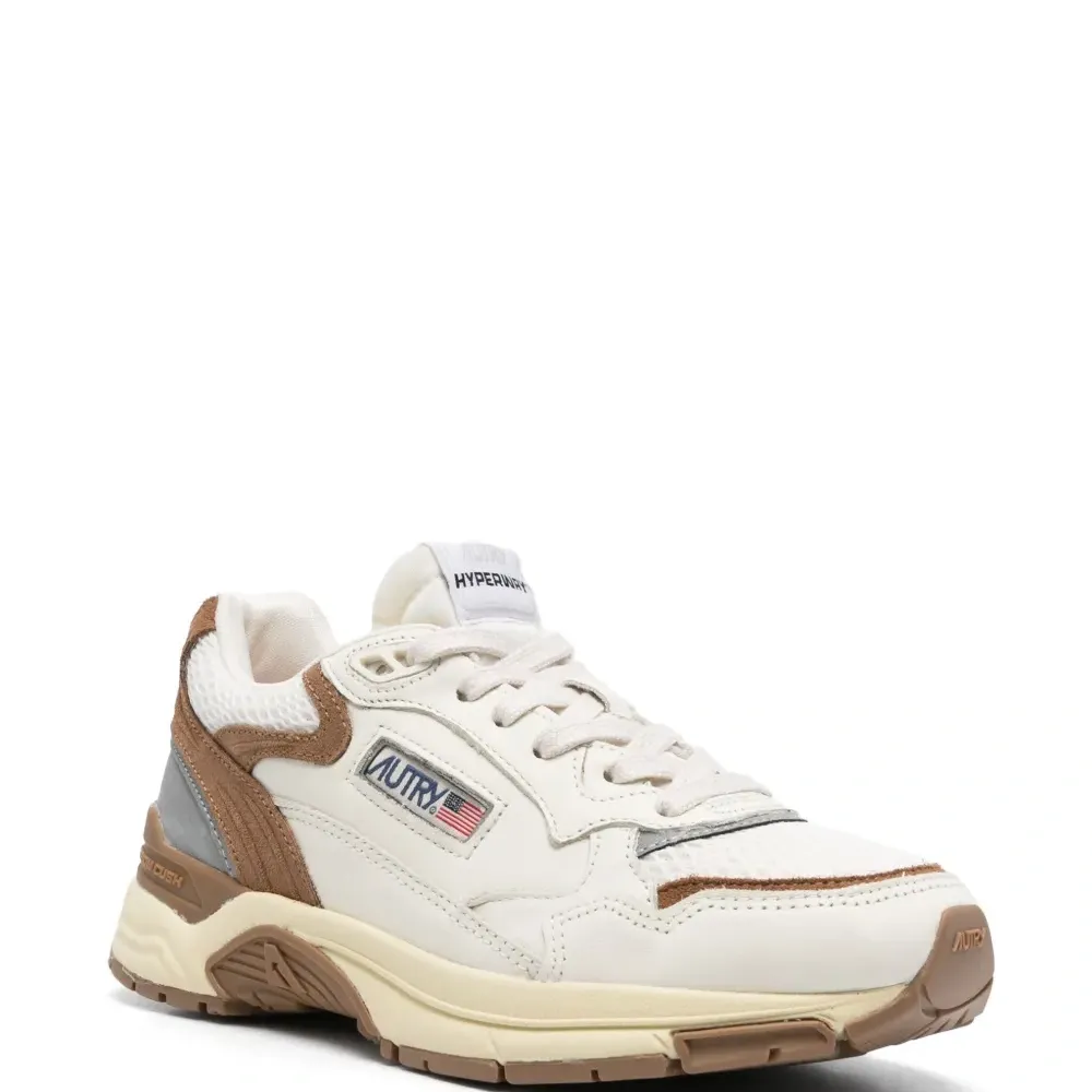 кроссовки Hyperway