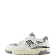 Кроссовки 550 с перфорированными вставками