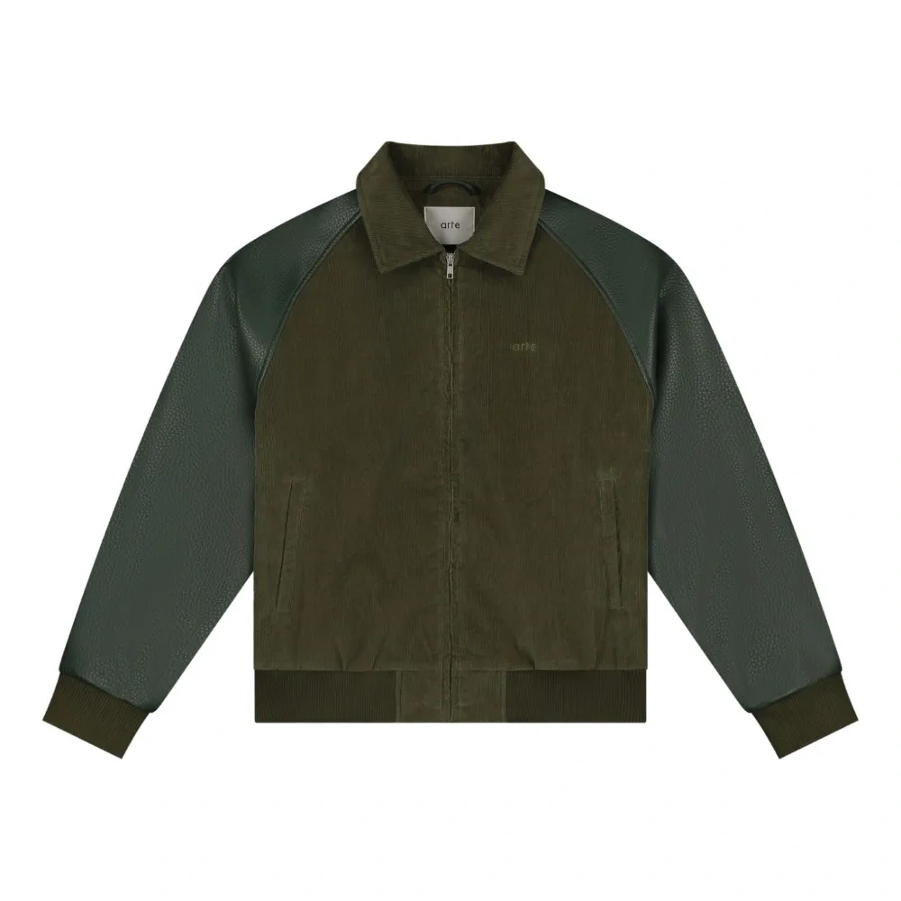 Вельветовый бомбер