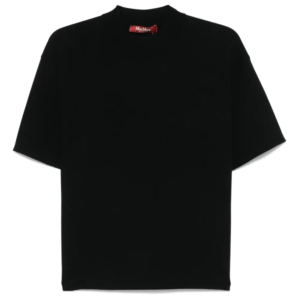 футболка с высоким воротником