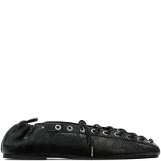 Балетки с люверсами и шнуровкой