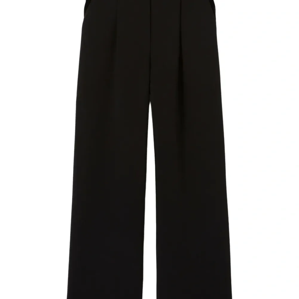 Брюки со складками