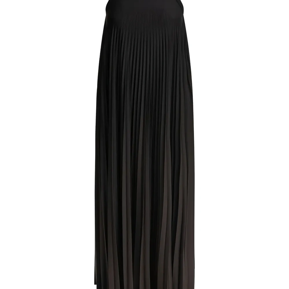 Плиссированное платье с вырезом халтер