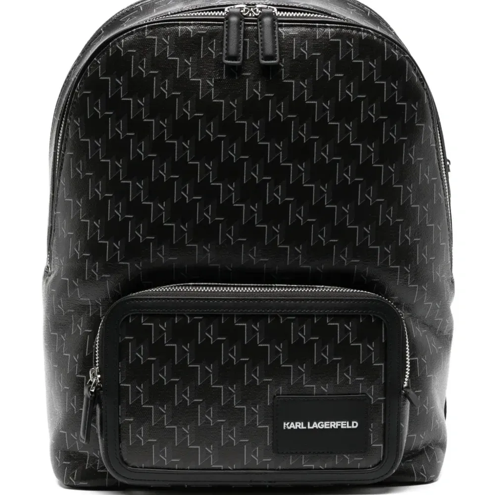 Рюкзак с монограммой