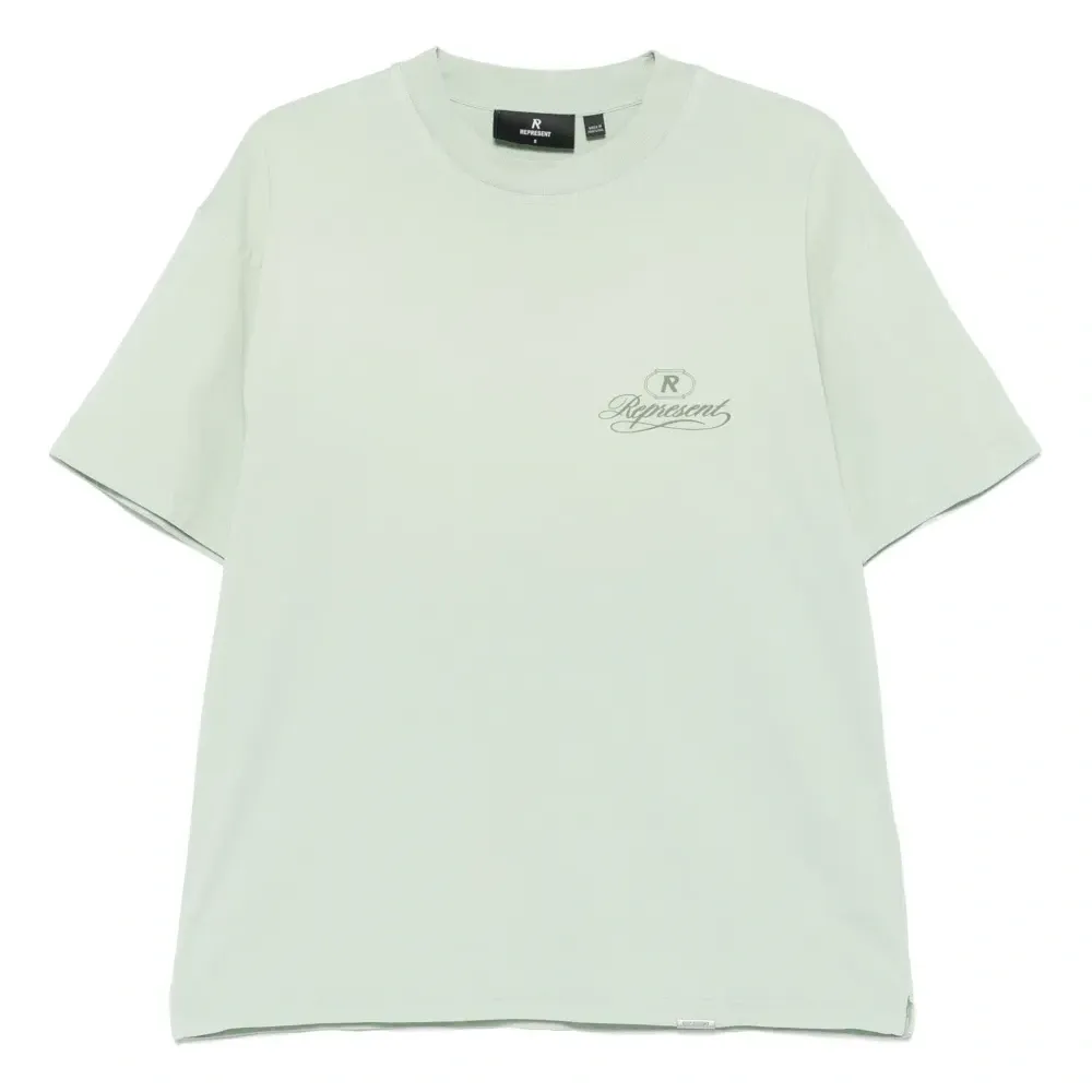 футболка с логотипом