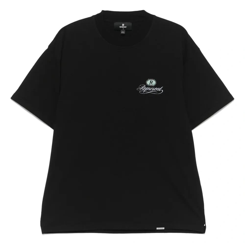 футболка с логотипом