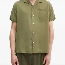 рубашка на пуговицах