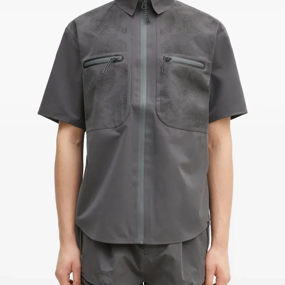 рубашка на молнии с перфорацией