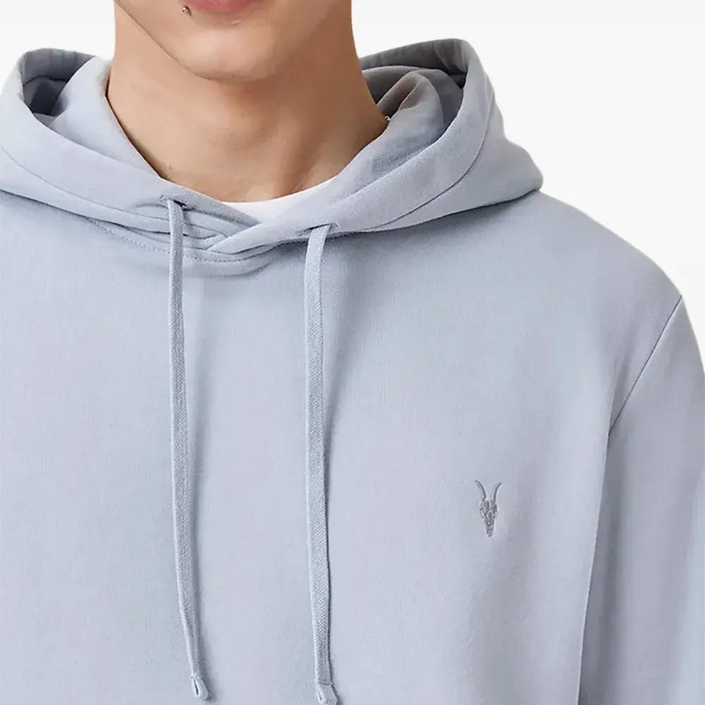 Худи с вышитым логотипом Худи с вышитым логотипом