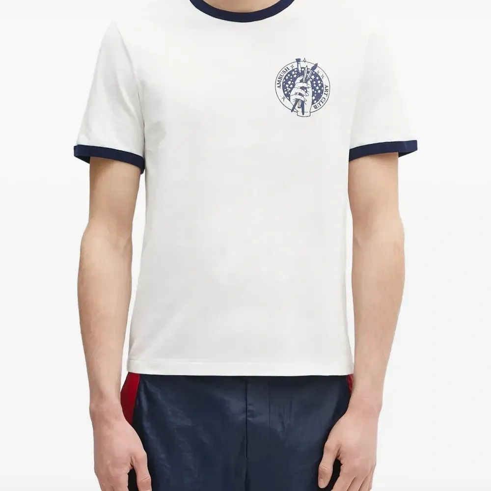 футболка Art Club с принтом