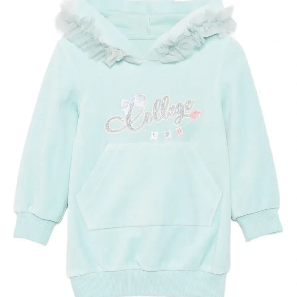 Велюровое платье с оборками на капюшоне