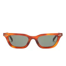 Солнцезащитные очки в прямоугольной оправе