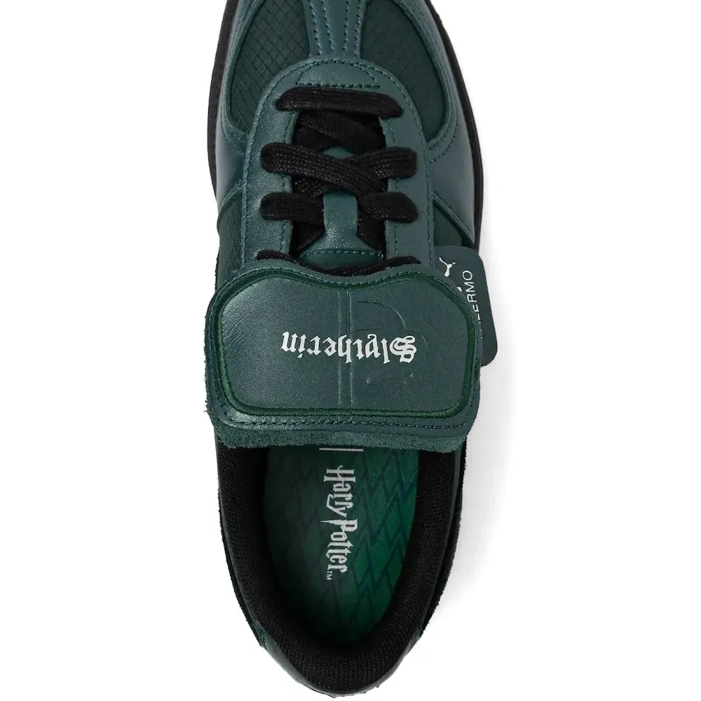 Кроссовки из коллаборации с Harry Potter Кроссовки из коллаборации с Harry Potter