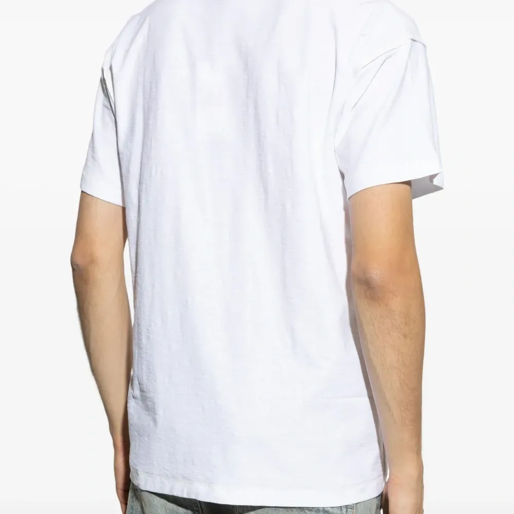 футболка с графичным принтом футболка с графичным принтом