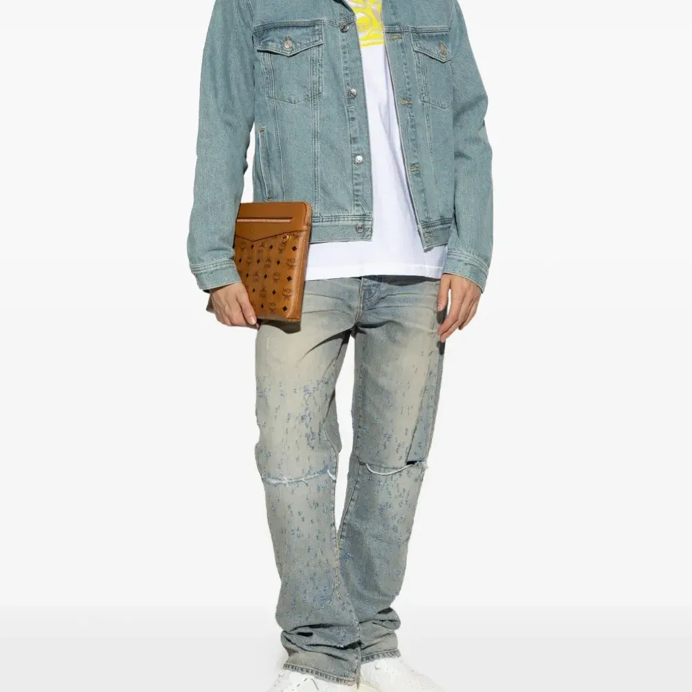 футболка с графичным принтом футболка с графичным принтом