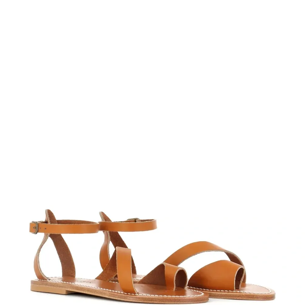 сандалии с ремешком на щиколотке