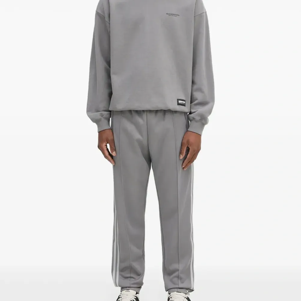 толстовка с круглым вырезом