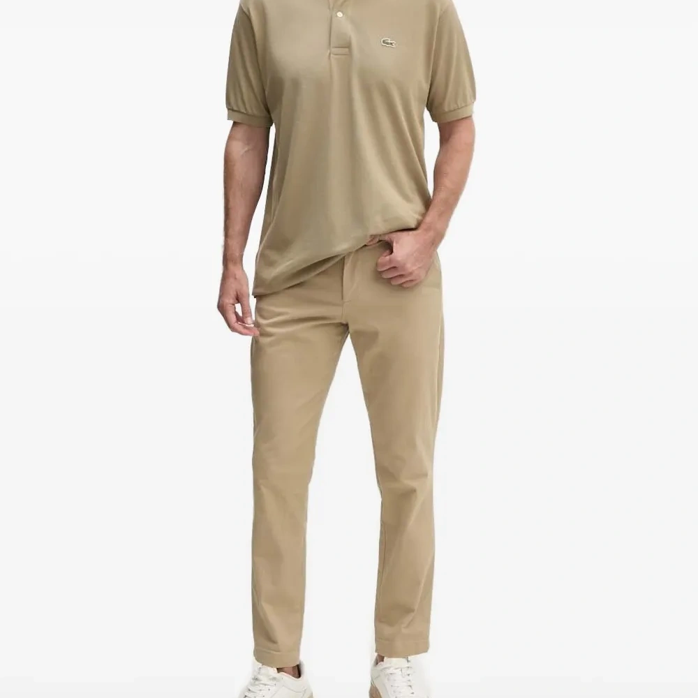 Рубашка поло с вышитым логотипом