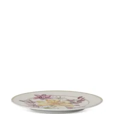 Тарелка с цветочным принтом