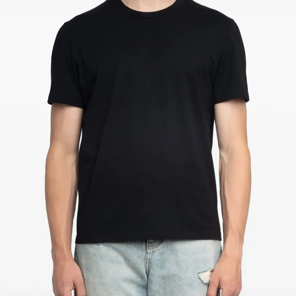 Футболка с логотипом