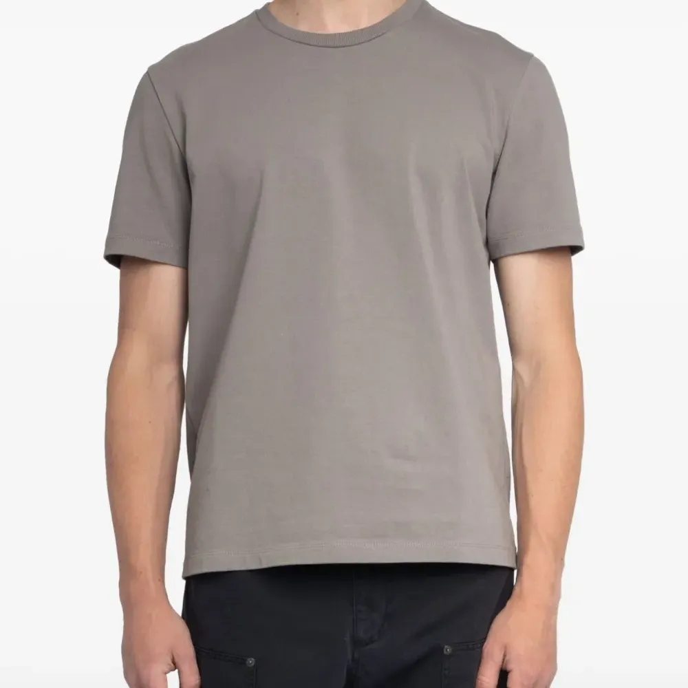 футболка с принтом