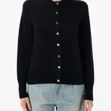 Кардиган на пуговицах